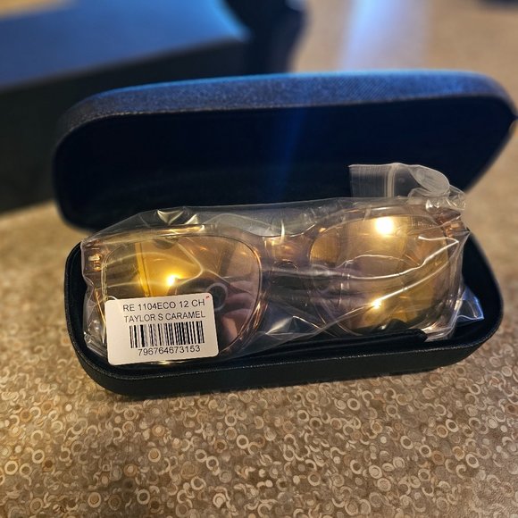Revo sunglasses - Picture 1 of 2